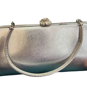 Glamorous Silver Evening Clutch Bag Rose Clasp Kiss Lock